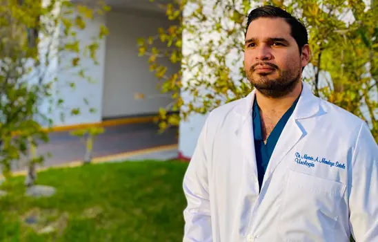 Dr. Moises